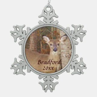Hirsche, mit Namen personalisieren Schneeflocken Zinn-Ornament