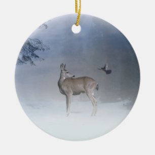 Hirsche und Blauer Jay im Weihnachtsschnee Keramik Ornament