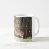 Hirsche vor dem gelben Herbstbaum Kaffeetasse (VorderseiteRechts)