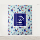 Hirsche, Weihnachtsbäume und Schneeflocken mit Mon Wandteppich (Vorderseite)