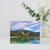 Hirschenkogel im Sommer - Spiegelungen des Wassers Postkarte (Stehend Vorderseite)