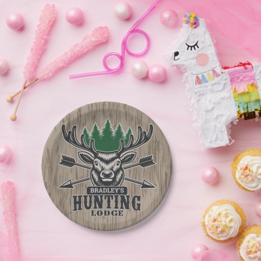 Hirschjäger ADD NAME Bow Hunting Lodge Hütte Pappteller (Party)