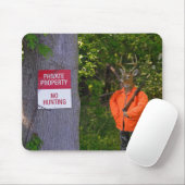 Hirschjäger in Wäldern mit Zeichen Mousepad (Mit Mouse)