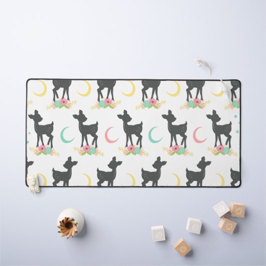 Hirschmuster, Baby Deer, Boho, Blume, Mond Schreibtischunterlage (Kindertisch)