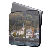 Hirzenach Laptopschutzhülle (Vorderseite Links)