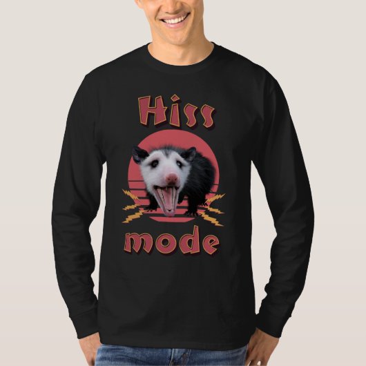 Hiss Mode Funny Opossum Hissing T-Shirt (Vorderseite)