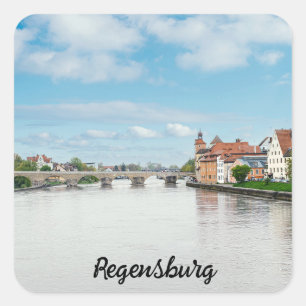 Historische Altstadt von Regensburg, Deutschland Quadratischer Aufkleber