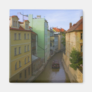 Historische Gebäude mit Kanal, Prag, Tschechien Magnet