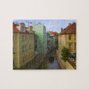 Historische Gebäude mit Kanal, Prag, Tschechische Puzzle