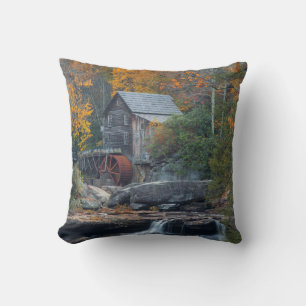 Historische Gristmeile auf Glade Creek 2 Kissen