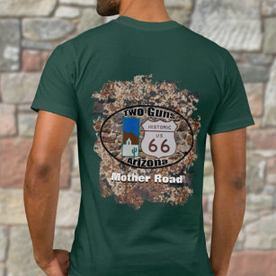 Historische Route 66 ~ Zwei Gewehre, Arizona T-Shirt