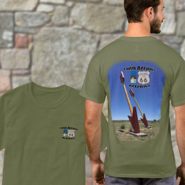 Historische Route 66 ~ Zwillingspfeile, Arizona T-Shirt