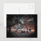 Historischer Friedhof mit herbstroten Blättern Postkarte (Vorne/Hinten)