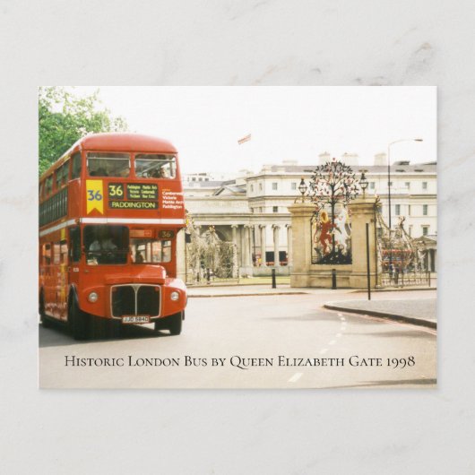 Historischer London-Bus von Queen Elizabeth Gate 1 Postkarte (Vorderseite)