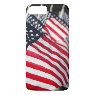 Historischer Militärfriedhof mit US-Flaggen Case-Mate iPhone Hülle