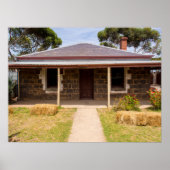 Historischer Stein Hütte Rustikaler Bauernhof Poster (Vorne)