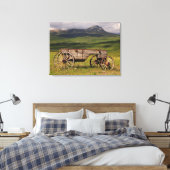 Historischer Wagen in einer Weide Links Leinwanddruck (Insitu (Schlafzimmer))