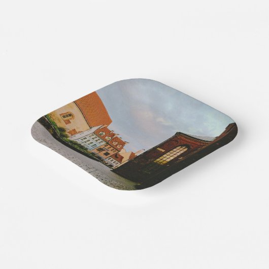 Historisches Stadtzentrum von Riga Pappteller (Gewinkelt)