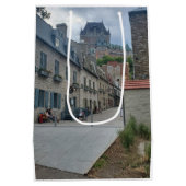 Historisches Viertel von Quebec City Mittlere Geschenktüte (Rückseite)