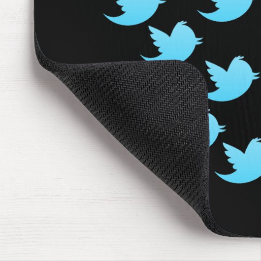 Hitch and Tweets Mousepad (Ecke)