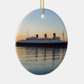HMS Queen Mary Keramikornament (Rechts)