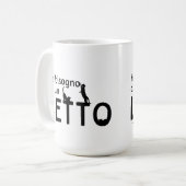 Ho Bisogno Di Un Letto (con gatti neri) Kaffeetasse (Vorderseite Links)