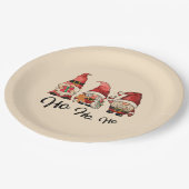 Ho Ho Ho! Niedliche nordische Gnomes Weihnachten Pappteller (Schrägansicht)