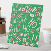 HO HO Weihnachts-Textmuster weiß grün rot Sockelschild (In Situ)