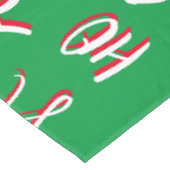 HO HO Weihnachts-Textmuster weiß grün rot Tischdecke (Schrägansicht)