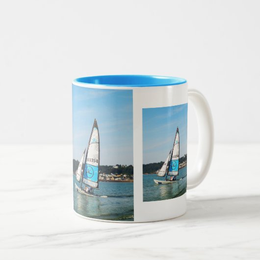 Hobie Cat Segelboote Zweifarbige Tasse (VorderseiteRechts)