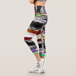 Hoch geschnittene Yoga-Capris – Reflection Layers Capri Leggings