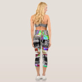 Hoch geschnittene Yoga-Capris – Reflection Layers Capri Leggings (Rückseite)