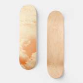 Hoch in den träumerischen Wolken 7 Skateboard (Vorderseite)