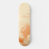 Hoch in den träumerischen Wolken 7 Skateboard (Vorderseite)