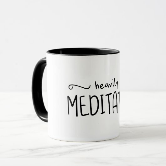 Hoch meditierte Typografie Tasse (Vorderseite Links)