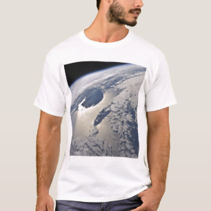 Hoch-schiefe Ansicht der Gaspe-Halbinsel T-Shirt