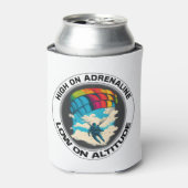 Hoch über Adrenalin, wenig Höhenlage - Skydiving Dosenkühler (Kanne Vorderseite)