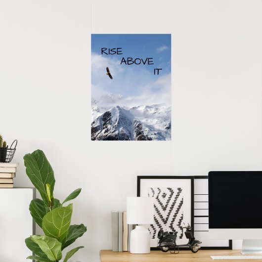 Hoch über dem Poster (Heimbüro)