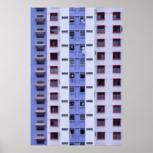 Hochauflösendes Gebäude in Blau und Weiß Poster (Vorne)