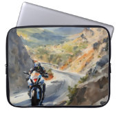 Hochgeschwindigkeits-Abenteuer in lebendiger Bergw Laptopschutzhülle (Vorderseite)