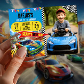 Hochgeschwindigkeits-Autothema für Jungen Party mi Einladung