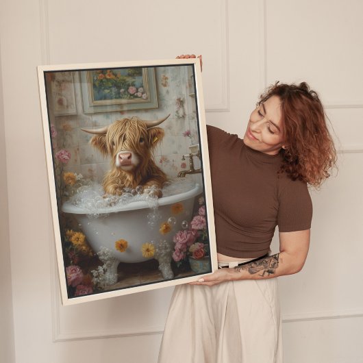 Hochlandkuh in der floralen Badewanne Kunst Leinwanddruck