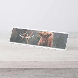 Hochlandkuh Kalb Herbst Gras Monogramm Initiale Schreibtischnamensplakette