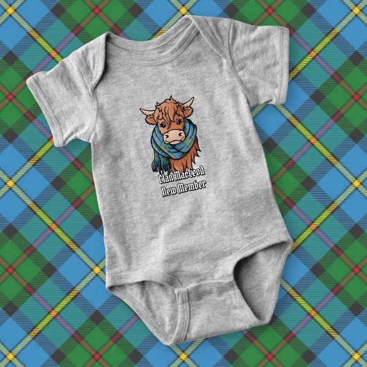 Hochlandkuh mit MacLeod Jagd Tartan Scarf Baby Strampler