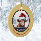 Hochlandkuh mit Niedlicher Weihnachtsmannmütze, Na Keramik Ornament