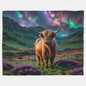 Hochlandkuh unter den Sternen Fleecedecke (Vorderseite (Horizontal))