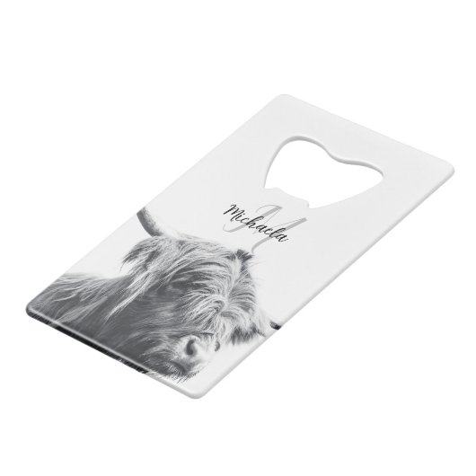 Hochlandkuhportrait Initialmonogramm Schwarz-weiß Geldbeutel Flaschenöffner (Rückseite Schrägansicht)