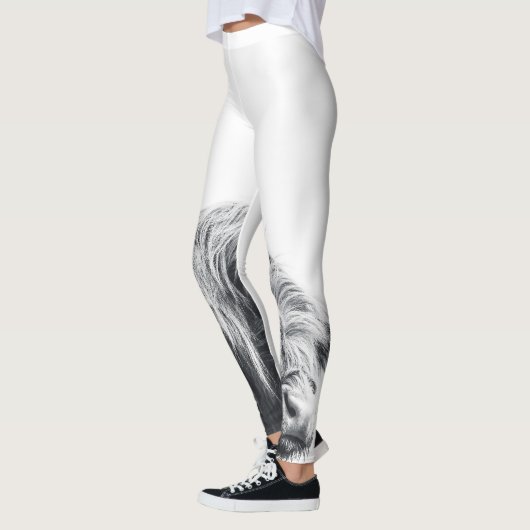 Hochlandkuhportrait Initialmonogramm Schwarz-weiß Leggings (Links)