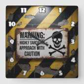 HOCHSARKASTISCH - VORSICHTIG QUADRATISCHE WANDUHR (Vorderseite)