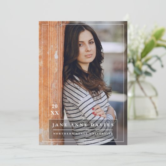 Hochschulabschluss, Ankündigung (Stehend Vorderseite)